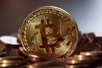 什么是USDT？为什么买比特币之前要买USDT？USDT会暴雷吗？